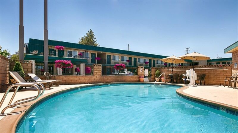 Trailside Inn Альтурас Экстерьер фото